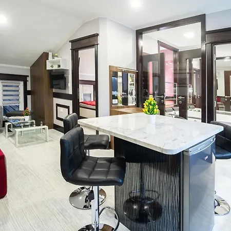 Nbn National Co Apart Otel 4*