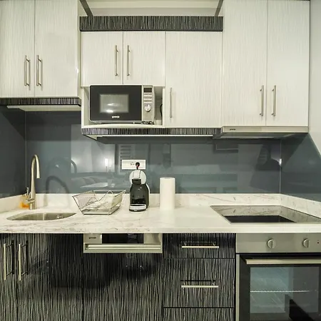 Nbn National Co Apart Otel 4*