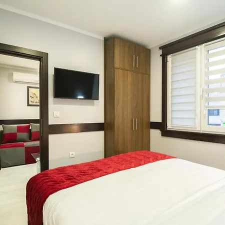 Nbn National Co Apart Otel 4*